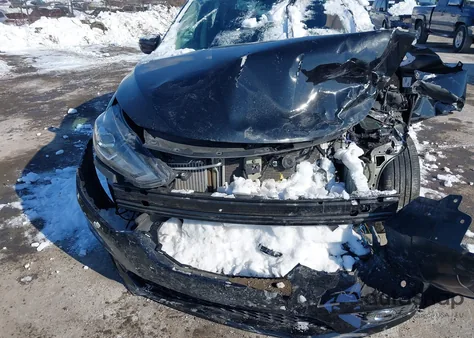 2017 Nissan Sentra Sr Turbo z USA, uszkodzony, nr VIN 3N1CB7AP3HY237436